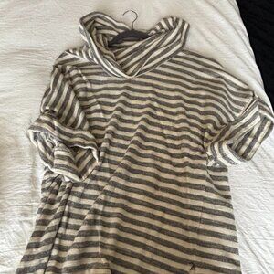 T.la Short Sleeve Sweater